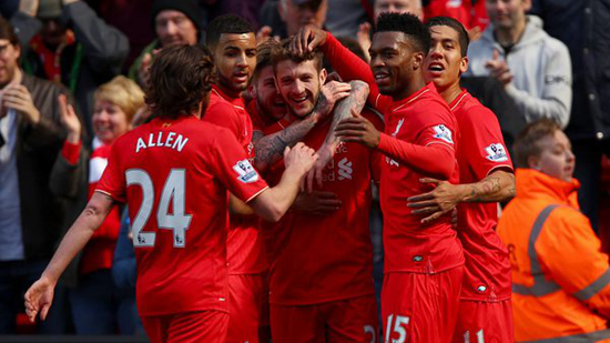 队友拥抱 队友拥抱